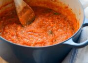 Easy Homemade Tomato Sauce Recipe: Deliciously Simple Way To Whip Up Your Own Pasta Sauce