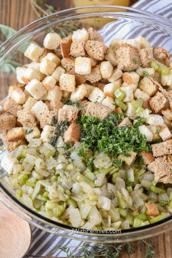 Easy Homemade Stuffing Recipe: A Step-by-Step Guide To Delicious Thanksgiving Side Dish