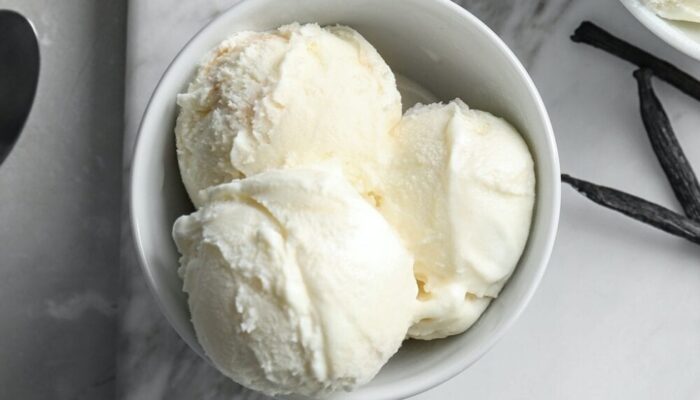 Easy Peasy Homemade Ice Cream: Treat Yourself To A Delicious Dessert!