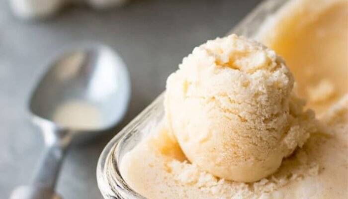 Easy Homemade Ice Cream Recipe Without A Machine: Beat The Heat With DIY Deliciousness!