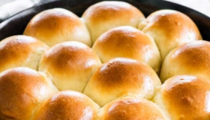 Easy Homemade Yeast Rolls Recipe: A Step-by-Step Guide For Delicious Baking At Home