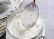 Whip Up Your Own Delicious Homemade Ranch Dressing In Minutes!