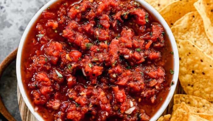 Spice Up Your Meals With This Delicious Homemade Salsa Recipe