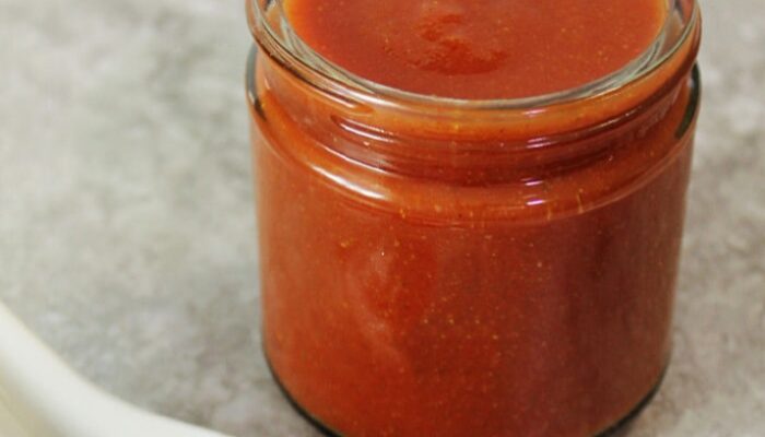 Spice Up Your Tacos With This Homemade Taco Sauce Recipe!