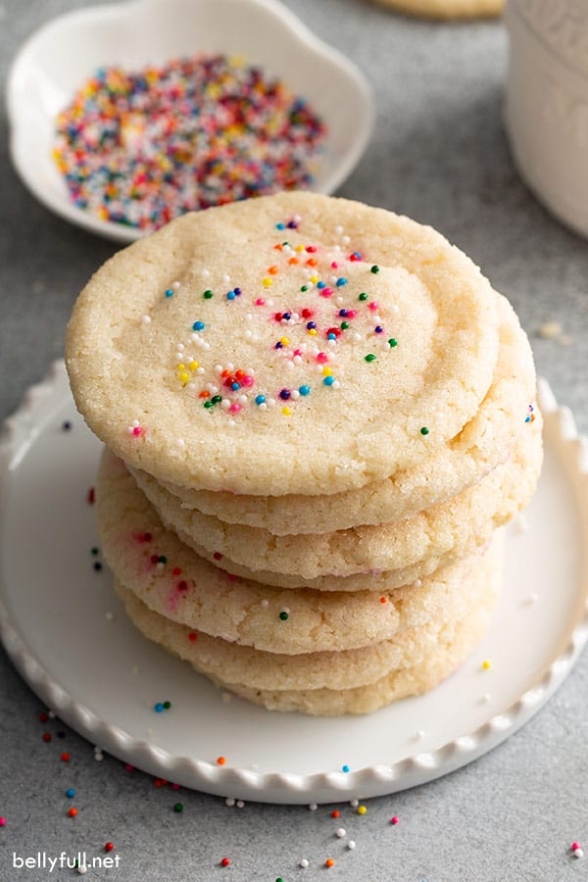 Whip Up Irresistible Homemade Sugar Cookies With This Easy Recipe!