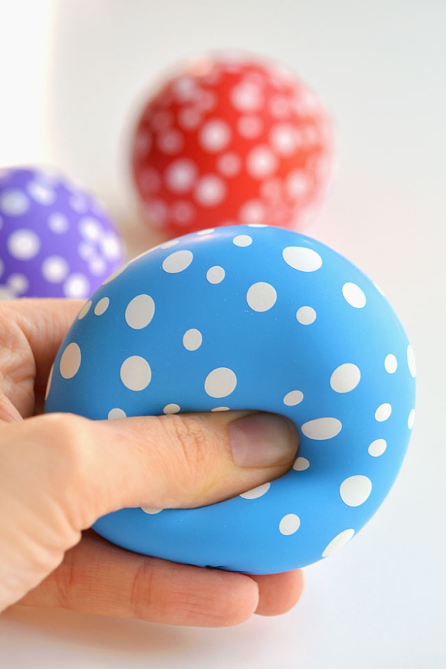 Niche Utama 2 How To Make A Stress Ball:  Easy Steps To Make A DIY Stress Ball