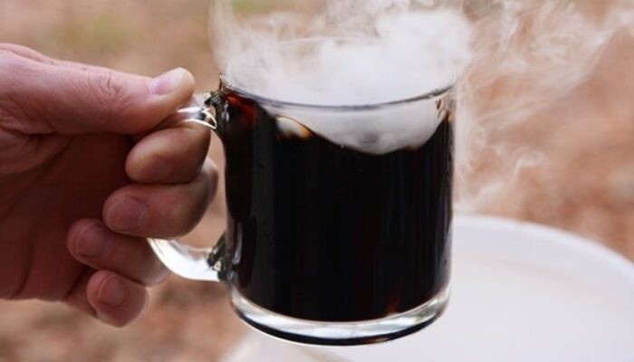 Crafting Your Own Delicious Homemade Rootbeer: A Step-by-step Guide