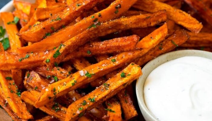 Crunchy Perfection: Easy Homemade Sweet Potato Fries Recipe